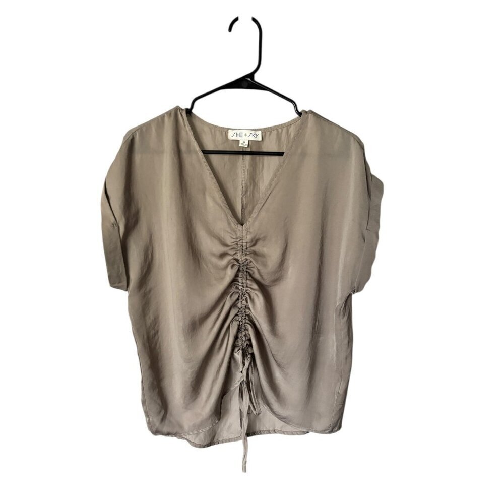 She + Sky Taupe Ruched V-Neck Short Sleeve Blouse